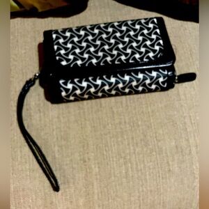 RARE FIND Vintage wallet w calculator gold tone snap closure & lots of Storage